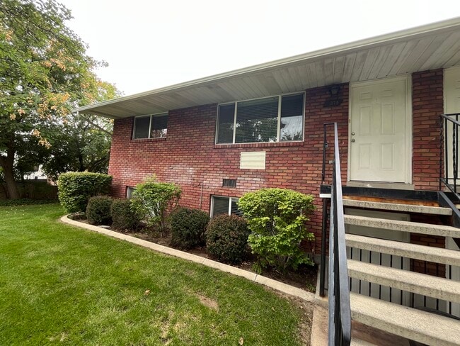 Building Photo - 378 S 150 W
