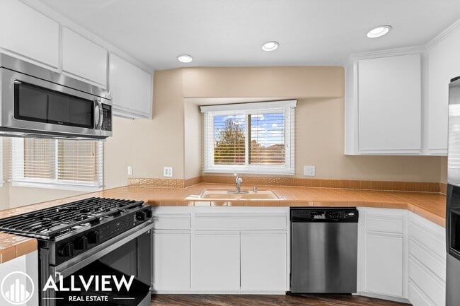 Foto del edificio - 3244 Clay St