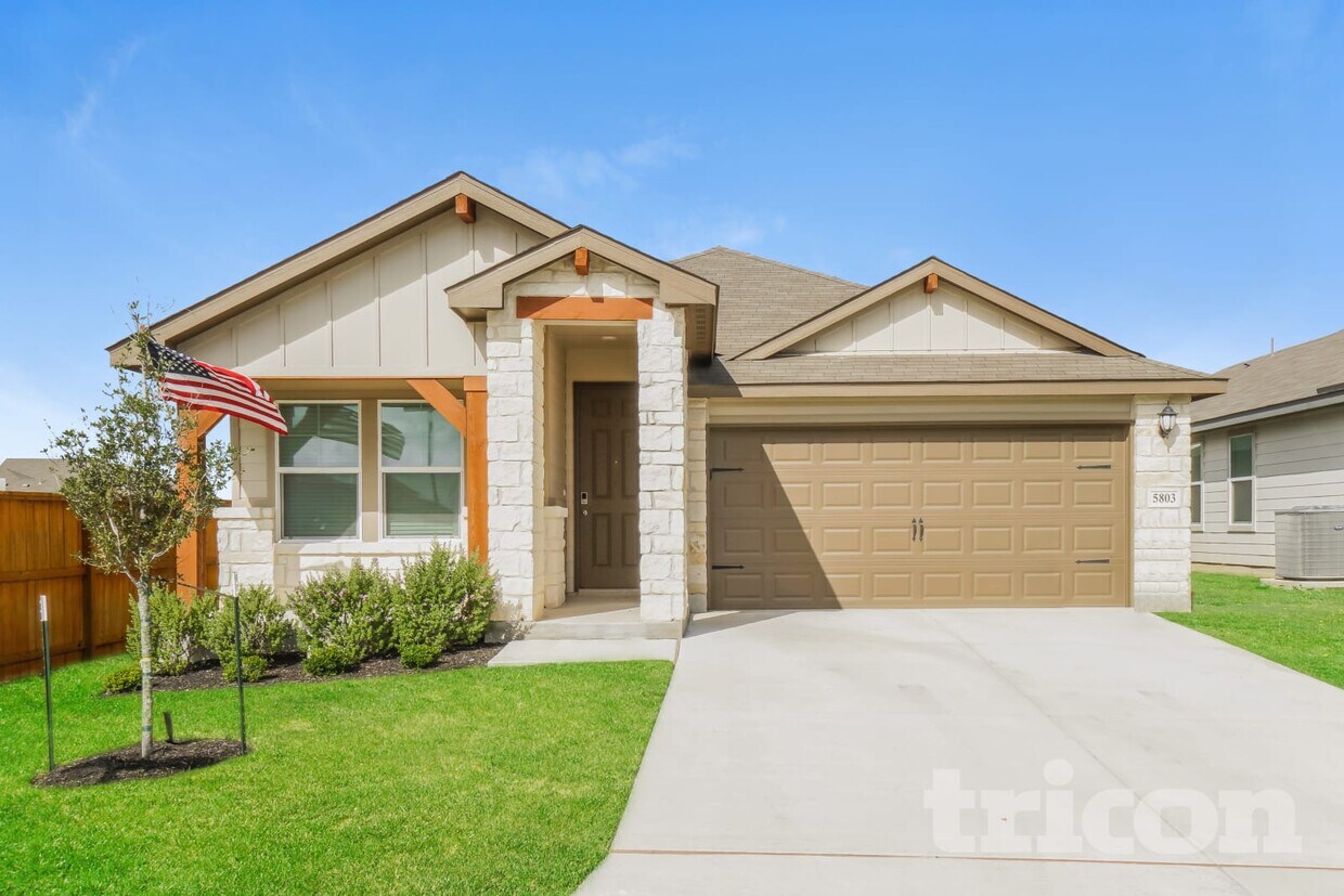 Foto principal - 5803 Zoey Wy