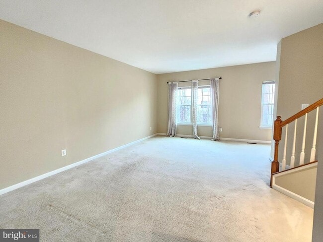 Building Photo - 7012 Trek Way