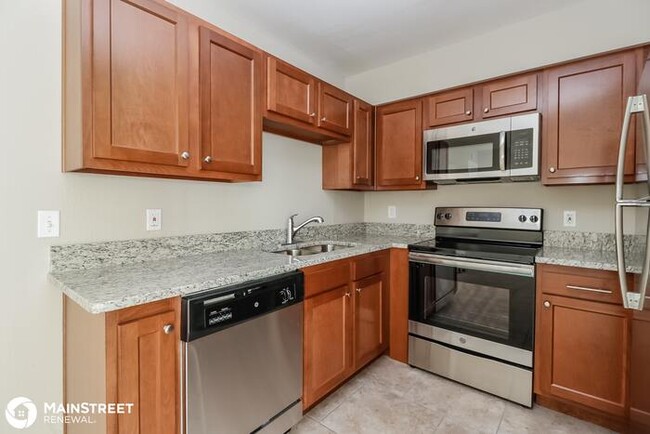 Foto del edificio - 8613 Ruth Pl, Tampa, FL 33604