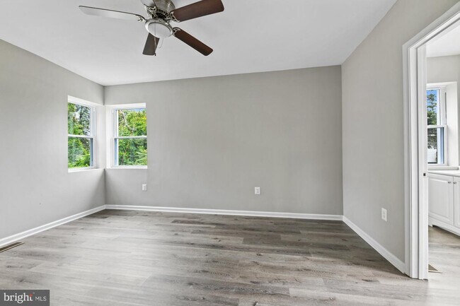 Foto del edificio - 4100 Norfolk Ave