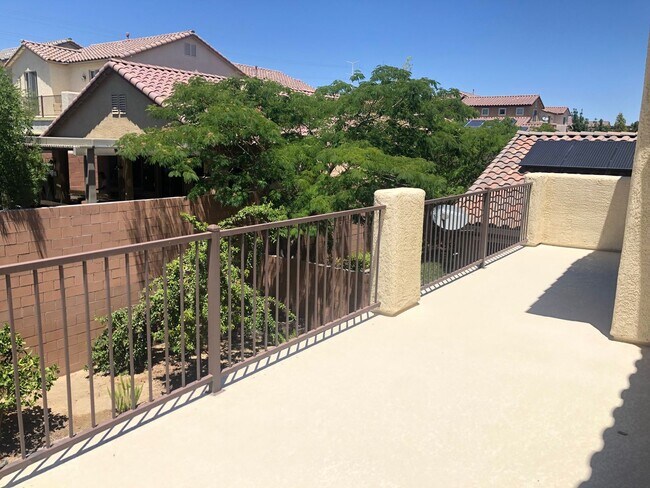 Foto del edificio - AVAILABLE NOW 4BED/ 2.5 BATH W/ LOFT