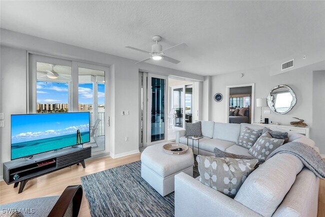 Foto del edificio - 8751 Estero Blvd