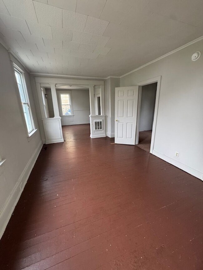 Foto del edificio - 3205 S Harrison St