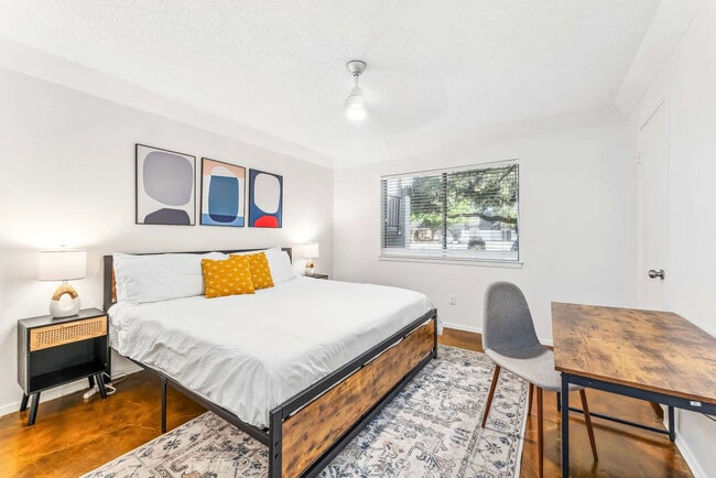 Foto del edificio - 500 S Congress Ave