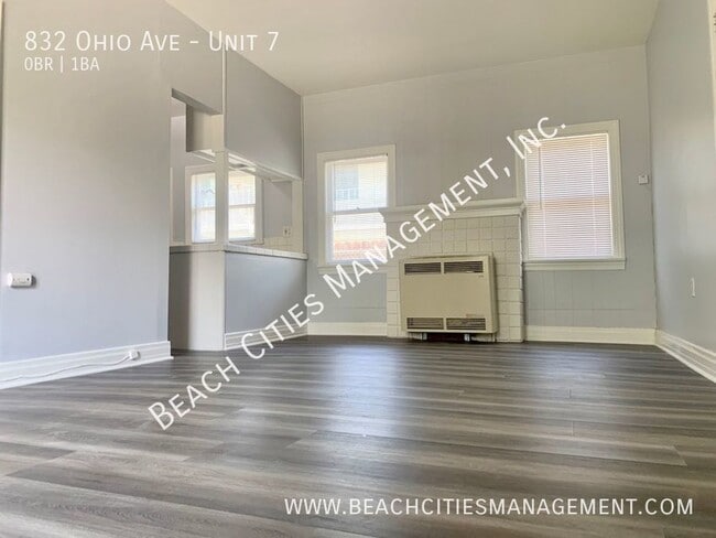 Building Photo - 832 Ohio Ave