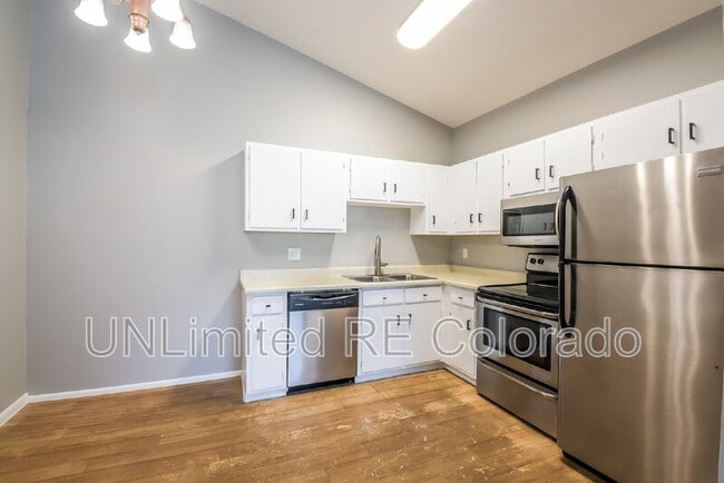 Foto del edificio - 9132 Osceola St