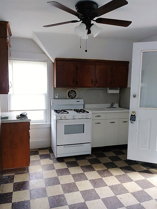 51 Torrey St, Weymouth, MA 02190 51 Torrey St Weymouth, MA Apartments for Rent in Weymouth