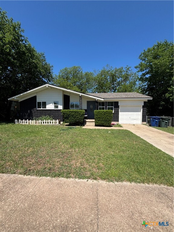 Foto principal - 710 S 15th St