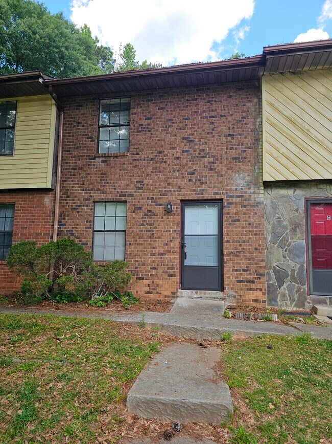 Foto del edificio - 490 S Jeff Davis Dr