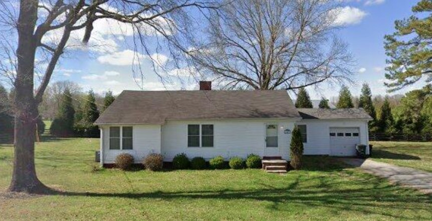 Foto principal - 3859 Highway 70 E