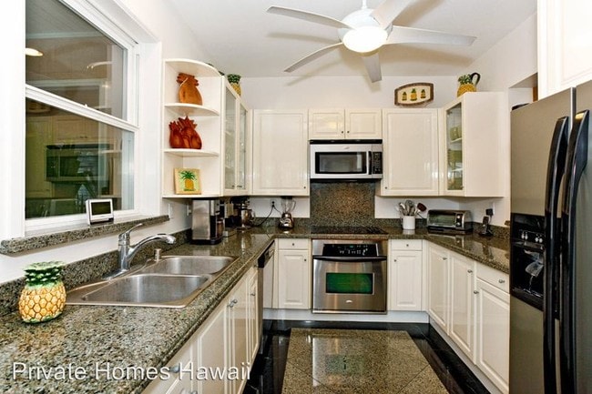 Building Photo - 3 br, 2 bath House - 577B Kawailoa Street