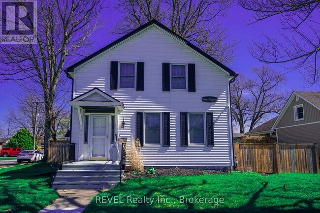 Building Photo - 4046 Main St