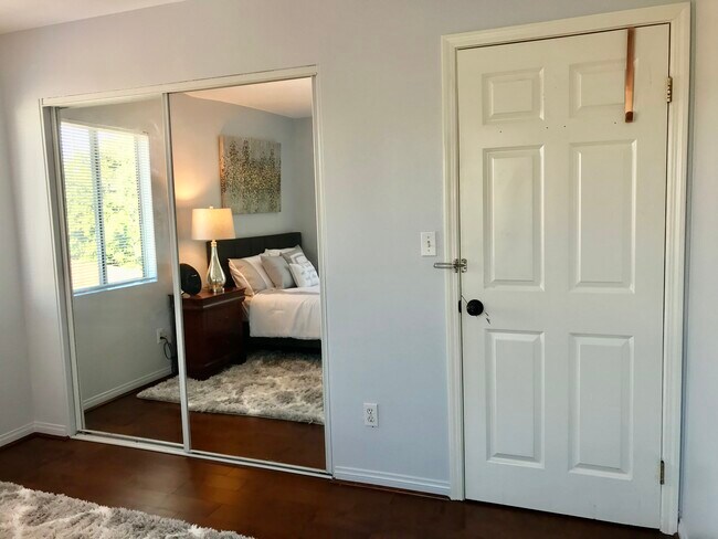 Foto del edificio - 4060 Garden Ave