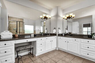 Building Photo - 2540 Prospect St