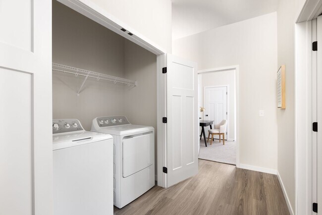 Interior Photo - Noble
