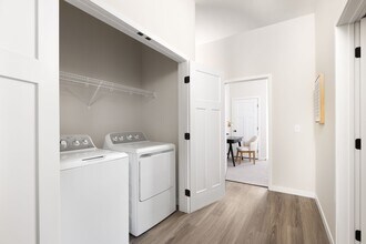 Interior Photo - Noble