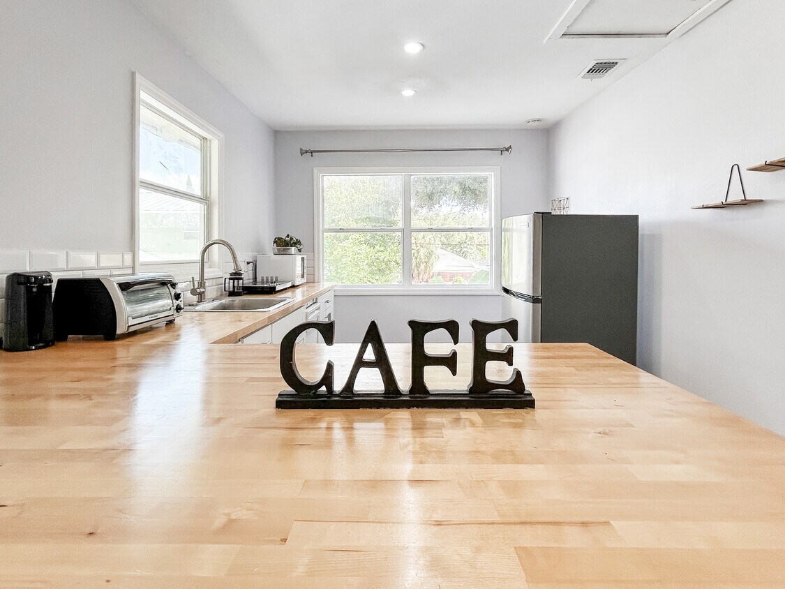 Foto principal - 1307 E 17th Ave