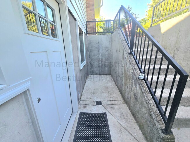 Foto del edificio - 5317 NE Emerson St