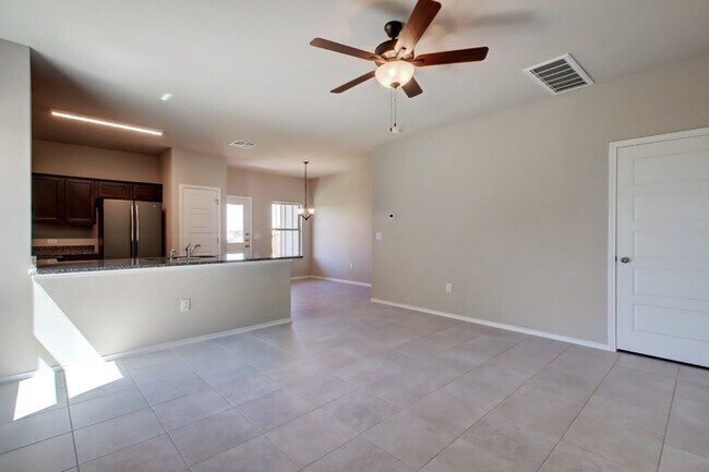 Building Photo - 1204 Garland Rd