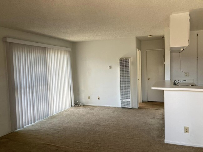 Foto del edificio - 820 Coriander Dr