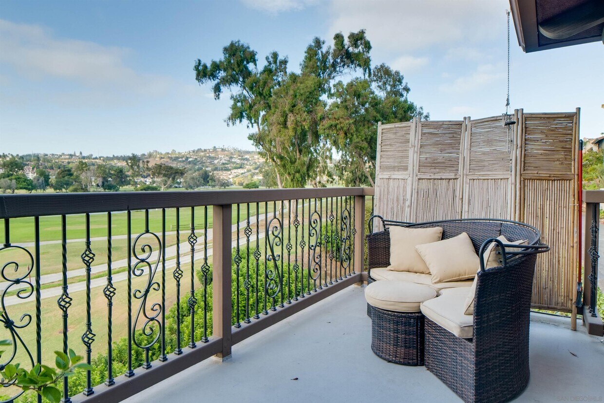 7614 Camino Aberto, Carlsbad, CA 92009 Townhome Rentals in Carlsbad