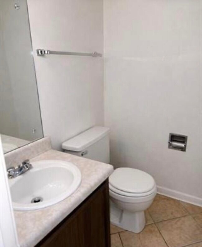 Building Photo - 4701 Queens Lace Ct