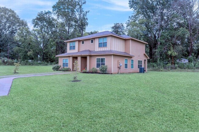 Foto del edificio - 462 Austin Ln