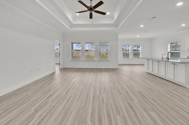 Building Photo - 28 Krewe Cir