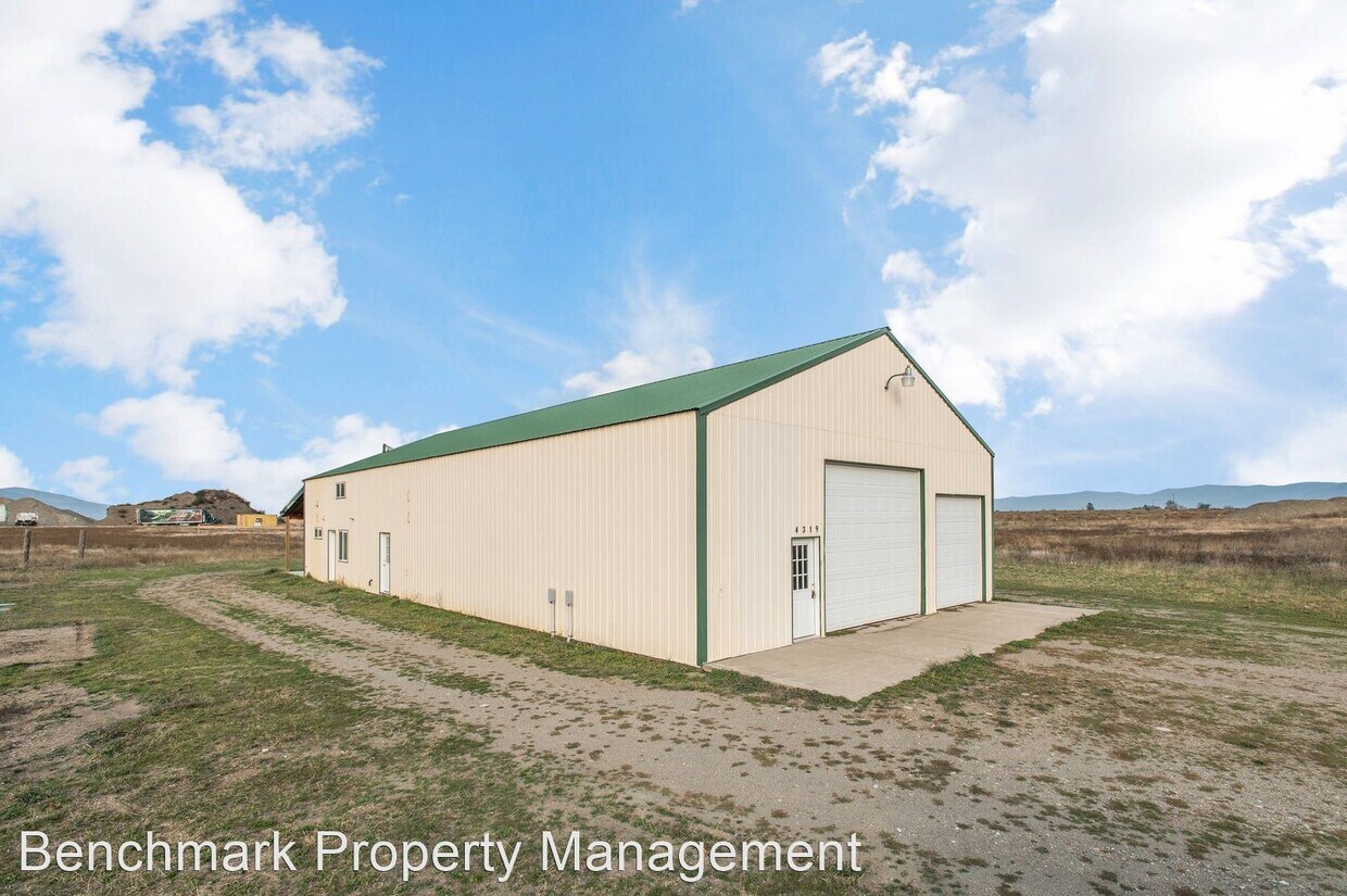 1 br, 2 bath House 4319 E Hope Ave House Rental in Post Falls, ID