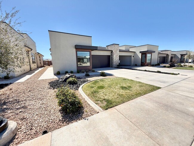 Foto del edificio - Church Oak Dr Duplex