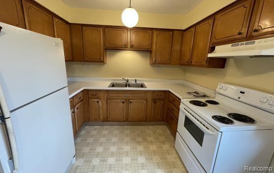 Foto del edificio - 3270 Rochester Rd