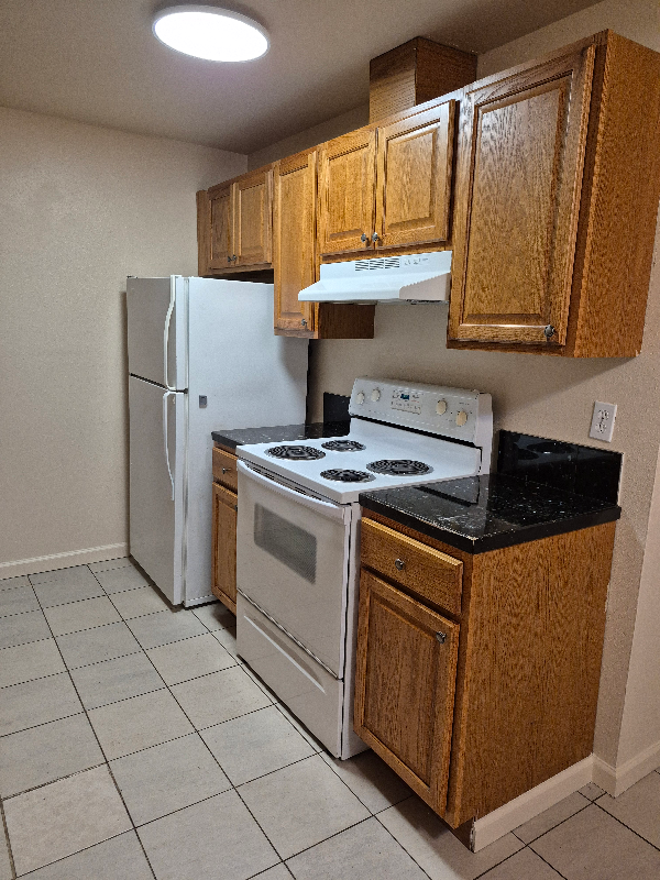 Building Photo - 17426 8th Ave E