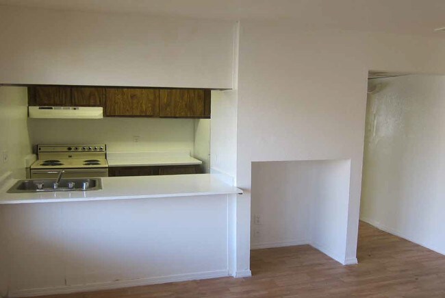 Kitchen - Royal Garden Apartments