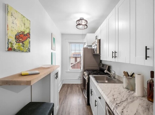 Foto del edificio - 68 Linden St