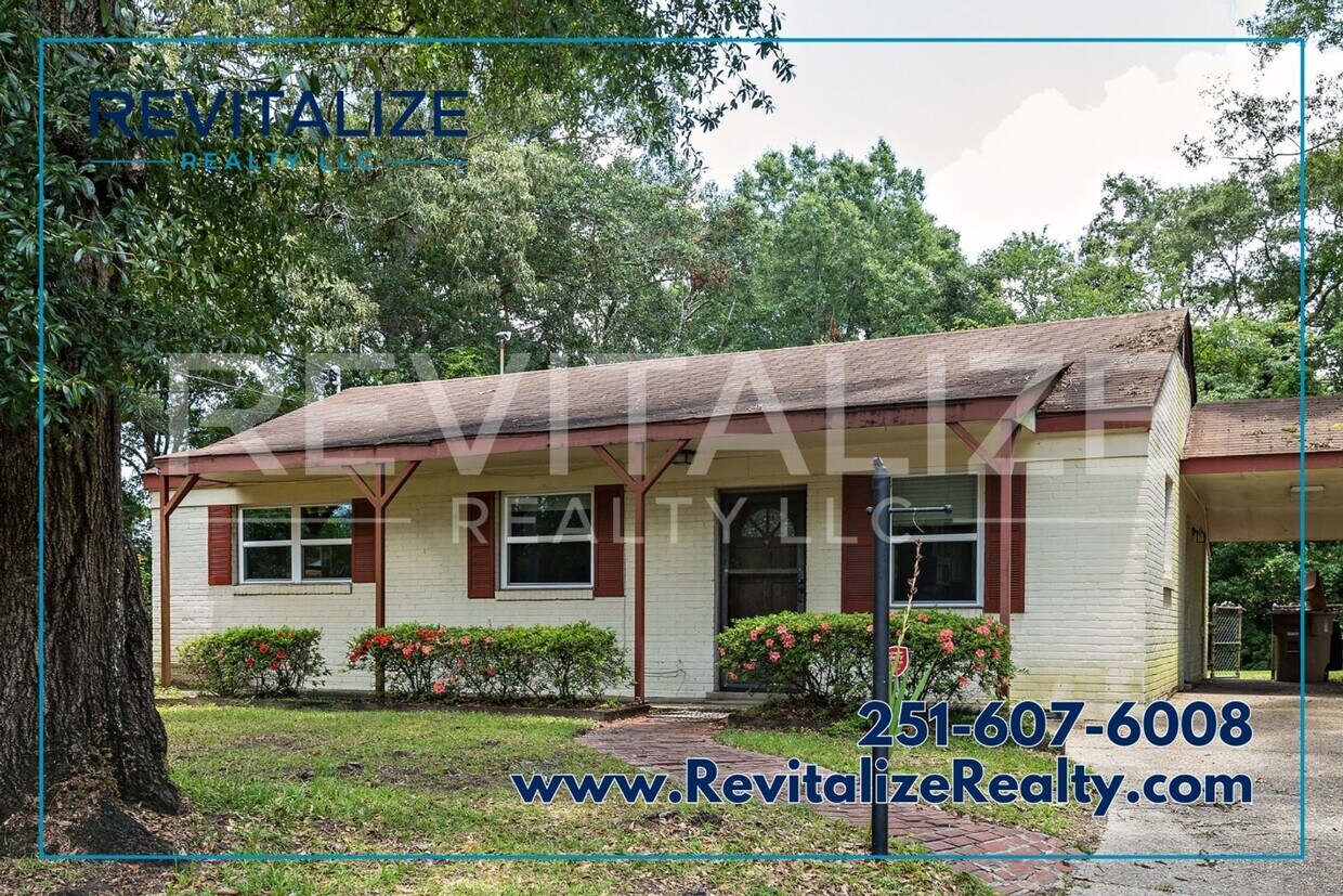 Primary Photo - **Coming Soon!!** 3 Bedroom 1 Bathroom Hou...