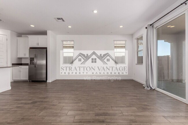 Foto del edificio - 36595 W Mediterranean Way