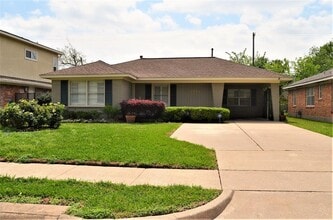 Building Photo - 4009 Nenana Dr