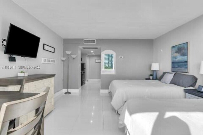 Foto del edificio - 19201 Collins Ave