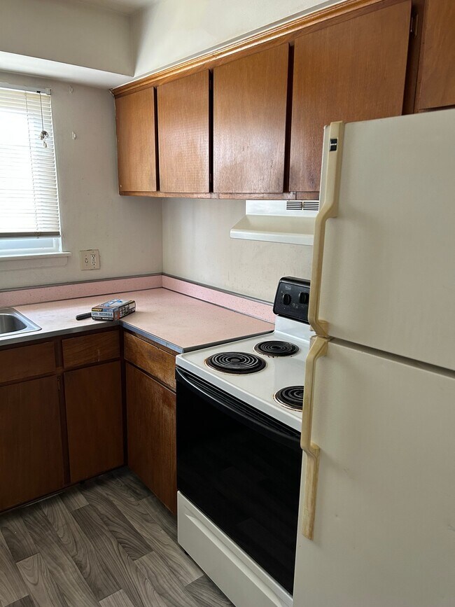 Foto del edificio - 29158 Longview Ave