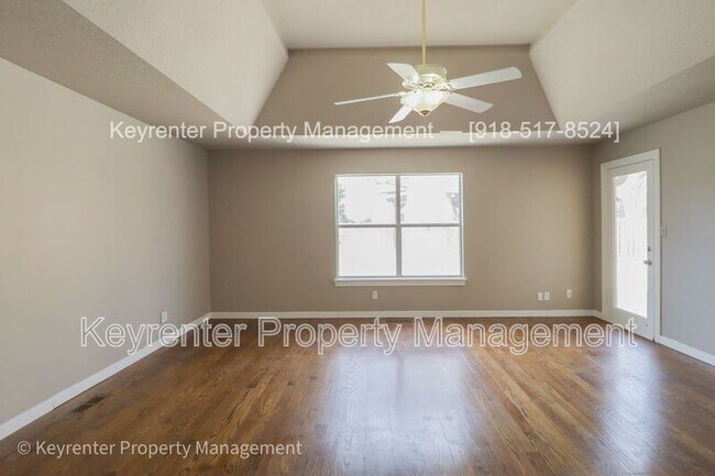 Foto del edificio - 10116 S Fulton Ave