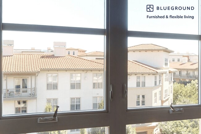 Foto del edificio - 1001 Harvey Dr