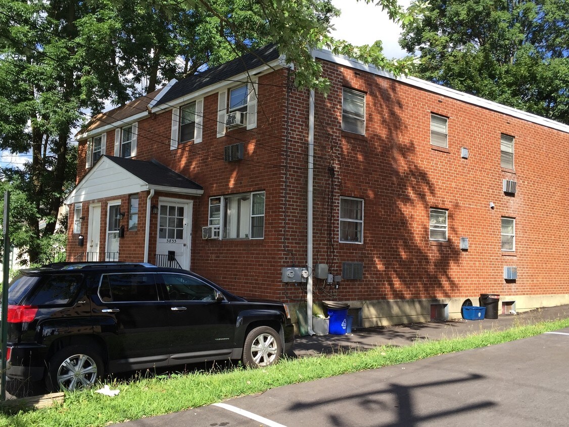 Foto del edificio - 3833 Garrett Rd