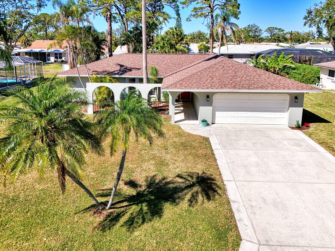 Foto principal - 2221 Pine View Cir