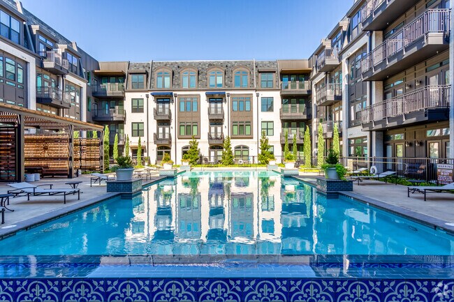 the crosby at the brickyard apartment homes farmers branch tx apartments com