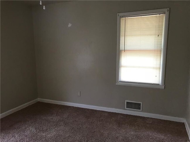 Foto del edificio - 4314 Hendrix Dr