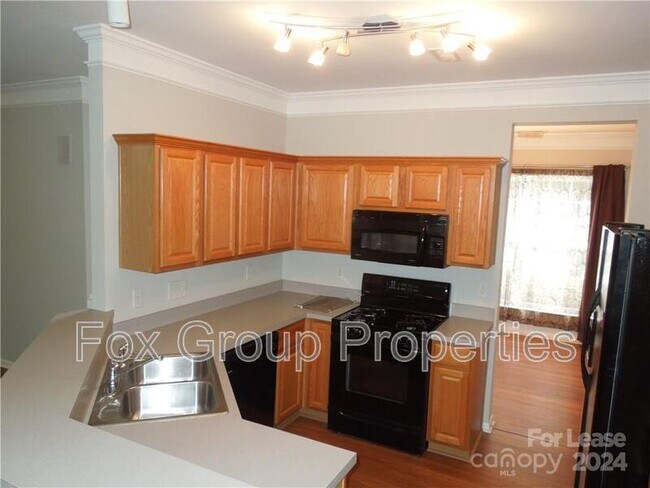 Building Photo - 12133 Westbury Glen Ct
