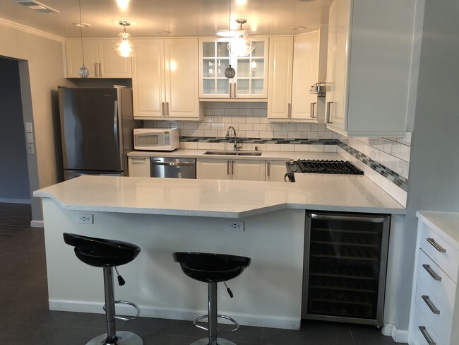 Kitchen - 1275 Fruitdale Ave