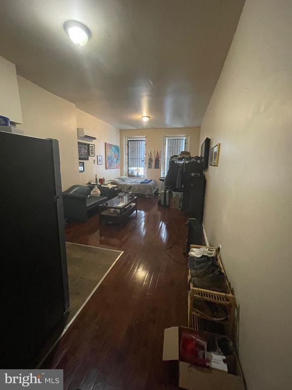 Primary Photo - 537 N 13th St